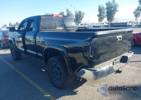 2014 Toyota Tundra Sr5 4.6L V8 z USA, uszkodzony, nr VIN 5TFRM5F11EX075569